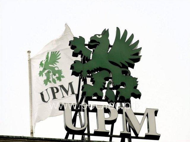 UPM приостановит закупки древесины в России и из России
