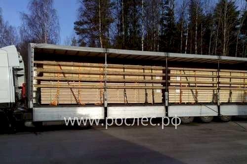 Вывоз белорусской древесины через РФ автотранспортом станет возможен с марта 2023 года